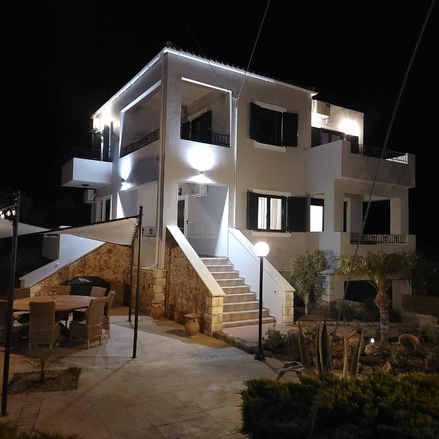 Paradisos - Chania, Crete Villa